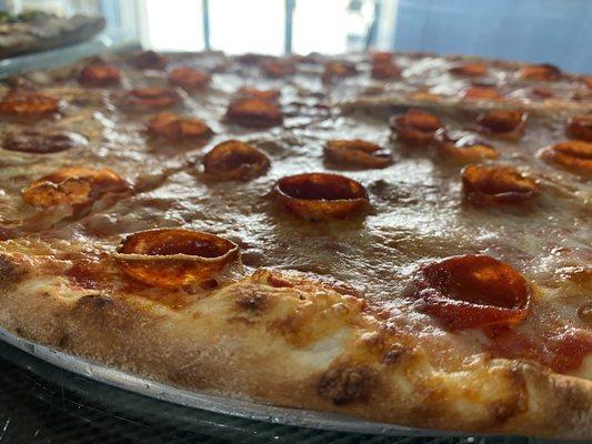 Rosa grande pepperoni