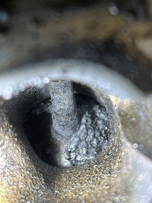 Intake valve before cleaning