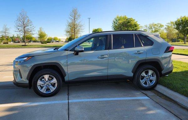 My new 2023 Rav4