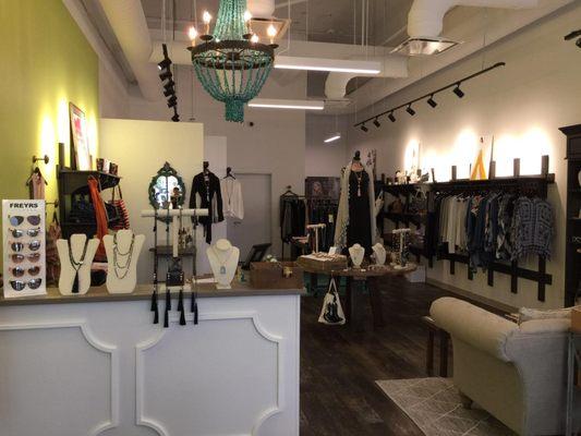 Scout & Molly's Domain NORTHSIDE