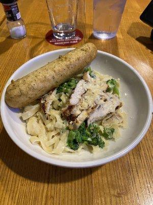 Applebee's Grill + Bar