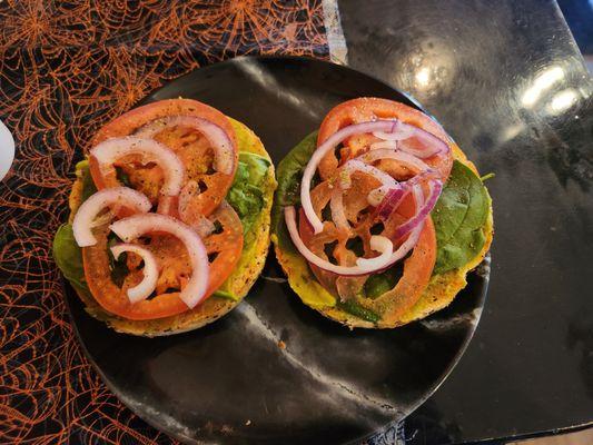 Bagel with guac and veggies. Vegan.