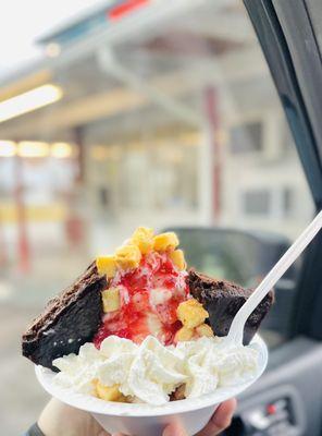 Small Cheesecake brownie sundae