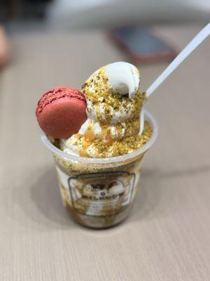 Cairo - pistachio and caramel