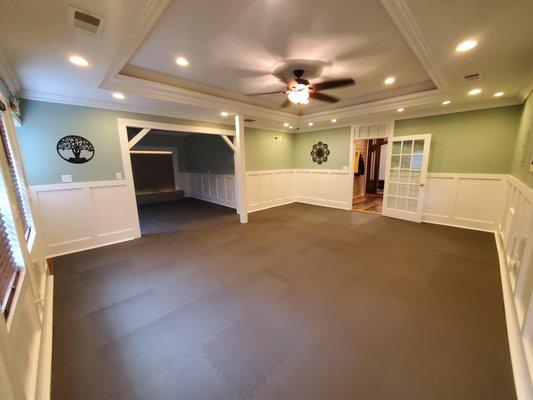 Try out our firm but forgiving flooring. Easy on hands, wrists, knees, and shoulders.