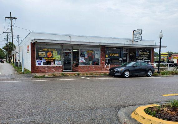 April 2020: Just driving by; it needed an exterior pic. Be the first to review!