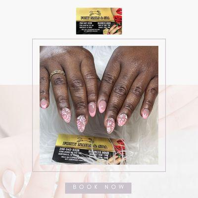 Foxy Nails & Spa