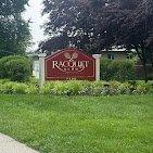 Beautiful, Landscaping, a Large Parking Garage, security and a wonderful Customer Service.