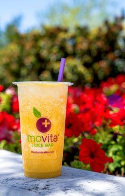 Mucho mango smoothie