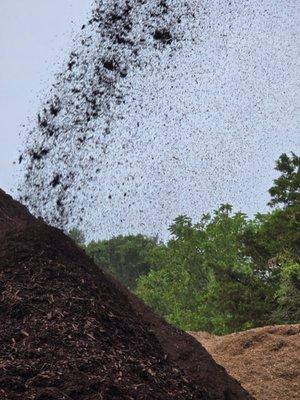 Barnside Mulch And Compost