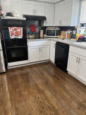 2 Sisters Meticulous Cleaning