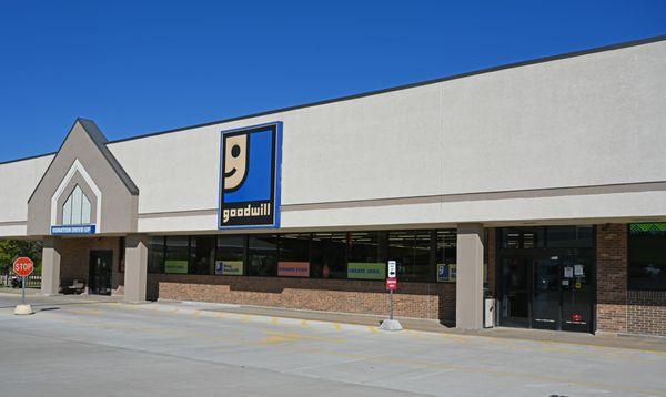 Geneseo Goodwill Store