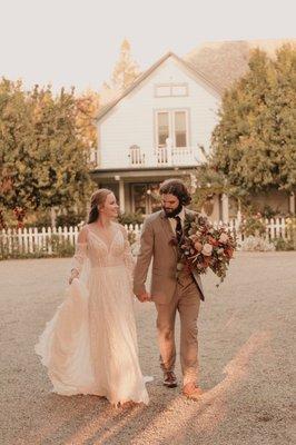 Victorian Gardens of Two Sisters