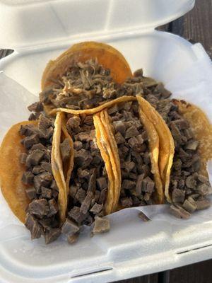Lengua (beef tongue) tacos