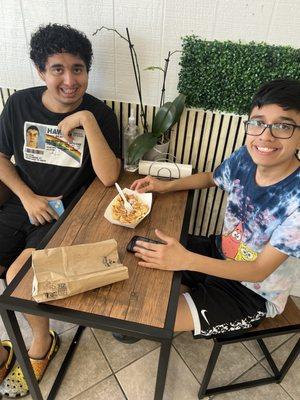 Sk Boba Tea and Snow Cones