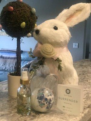 Bath bomb and massage oil with CBD