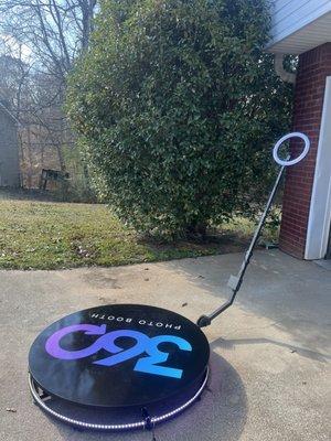 4 ft. 360 Photo Booth