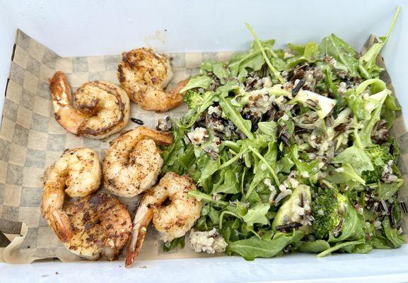 Multigrain salad w Georgia shrimp