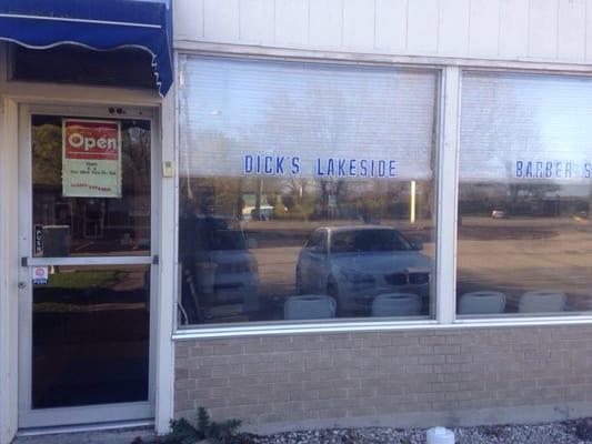 Dick's Lakeside Barber Shop