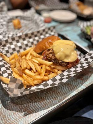 Woody's Roadside