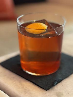 This was the Hi 5. ( Vanilla rooibos sweet vermouth, Toki whisky, red bitters, caramelized banana, chocolate bitters)