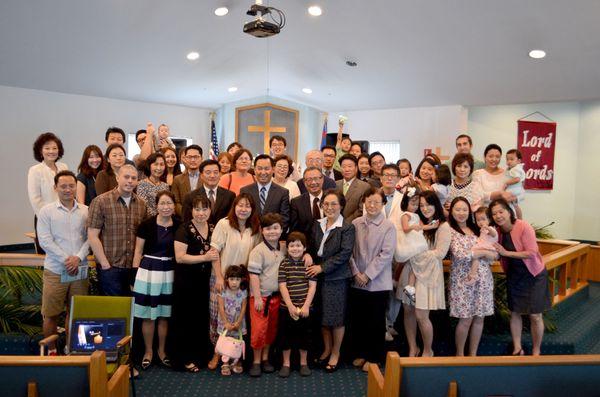 송현수 목사님과 첫 예배