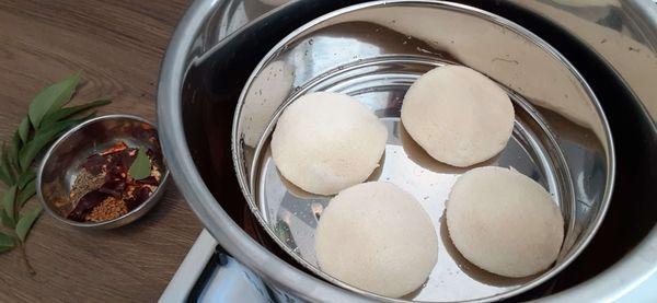 I've made idli from scratch before, but I don't have time like I used to. So glad New India Bazar has frozen idlis!