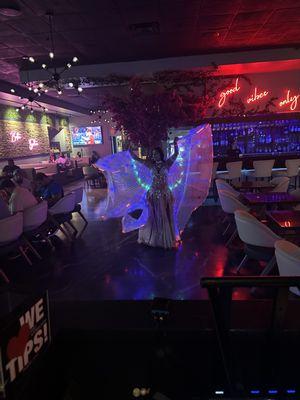 Loquom Lounge