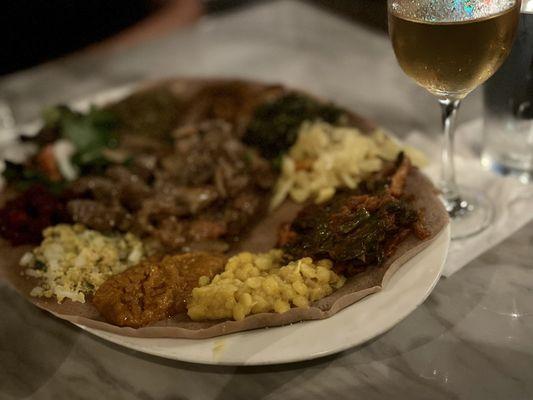 Vegan Deluxe with Lamb Tibs added to the middle