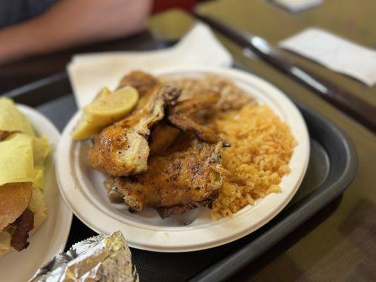 Los Pollos del Pueblo