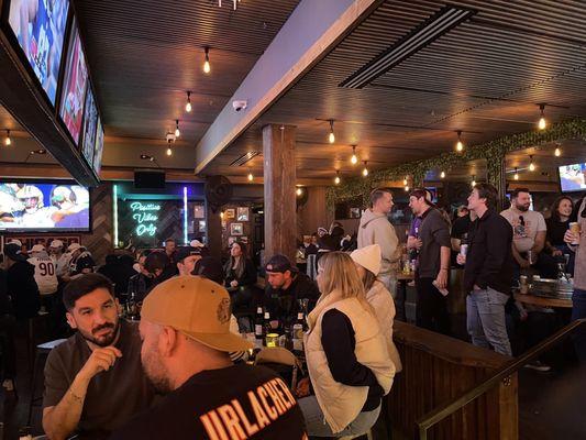 Barstool River North