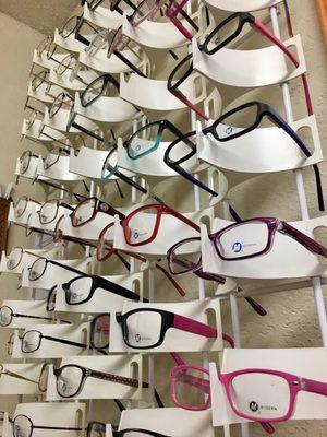 They accept medi-cal and have a lot of good choices.