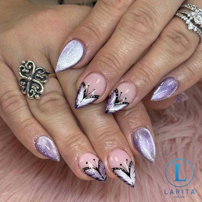 Celebrate the season with fresh, fabulous nails! Whether you love minimal elegance or bold floral designs