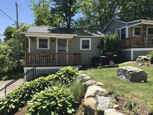 The Lakeview Inn & Cottages