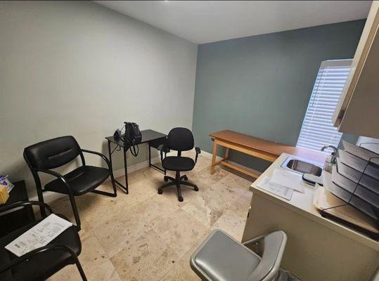 Rodriguez Rafael M MD