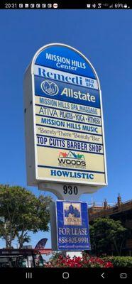 Large sign to help locate Mission Hills Spa