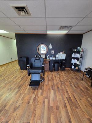 K.Clips- Hair and Nails