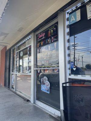 Juicy Bouquets and Bionicos