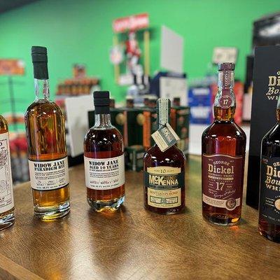 Liquor & Wine Outlet