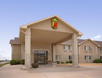 Super 8 by Wyndham Creston