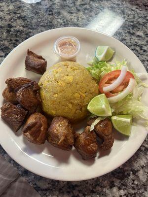 Mofongo con Carne Frita