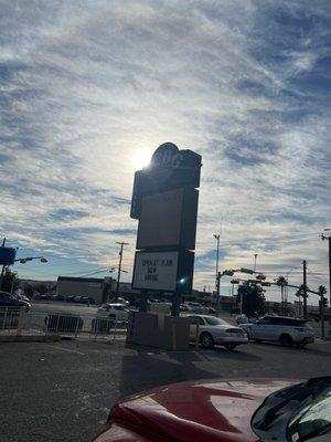 Rockin' Cigar Bar & Grill