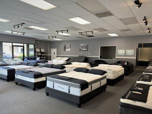 LAGUNA HILLS SHOWROOM