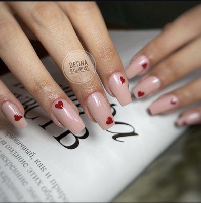 Simple, sweet & romantic Built with hard gel & hand-painted love.