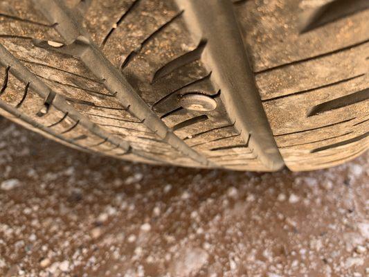 Rey’s Service Center and Wrecker Service