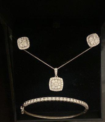 Jared the Galleria of Jewelry