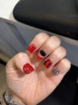 These were the nails absolutely no effort clearly I believe she was in a Rush bc she had a appointment right after mine