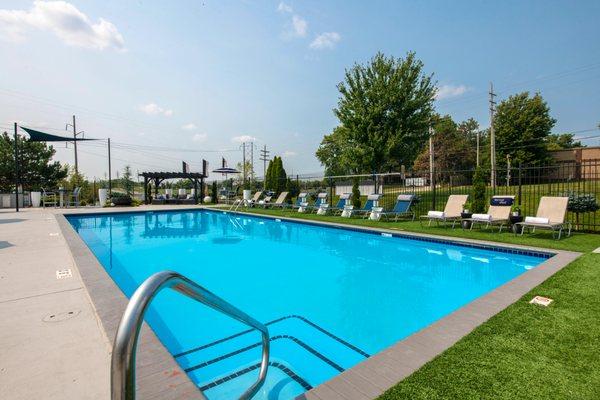 Lenox West Luxury Apartments