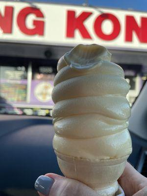 Pineapple Dole Whip ice cream