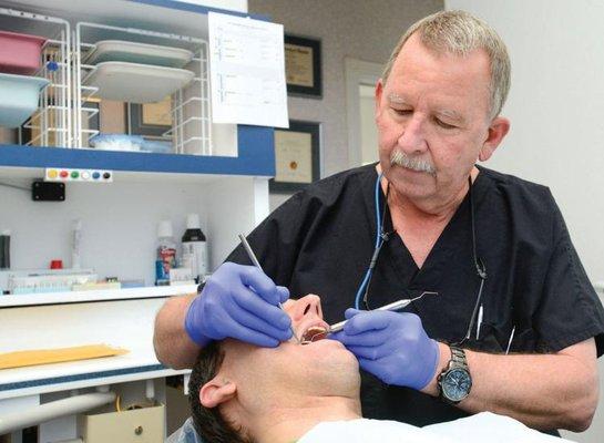 Allyn R Noblitt DDS-Noblitt Dentistry